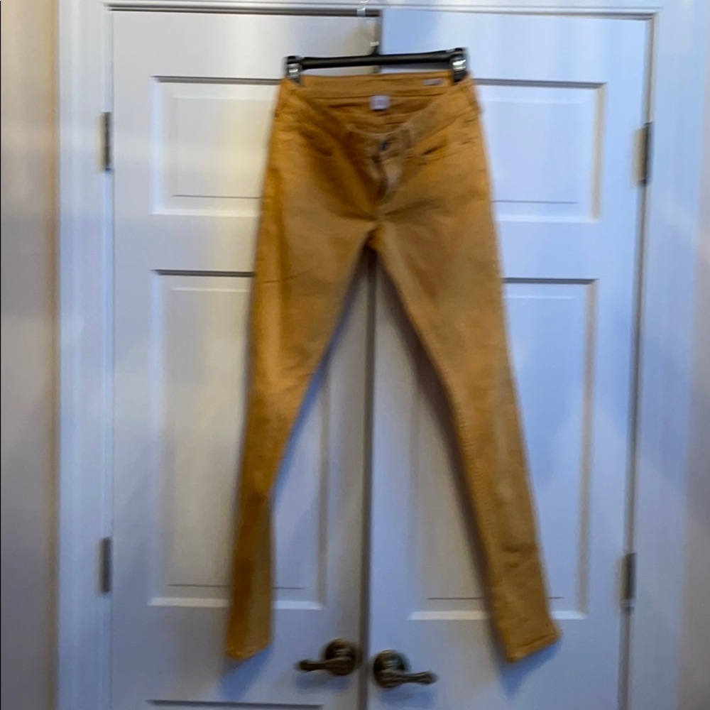 Juniors jeans